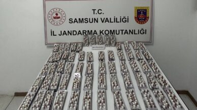 evinde 3 bin 472 adet sentetik ecza ele gecirilen sahis gozaltina alindi j1I5f1Ex