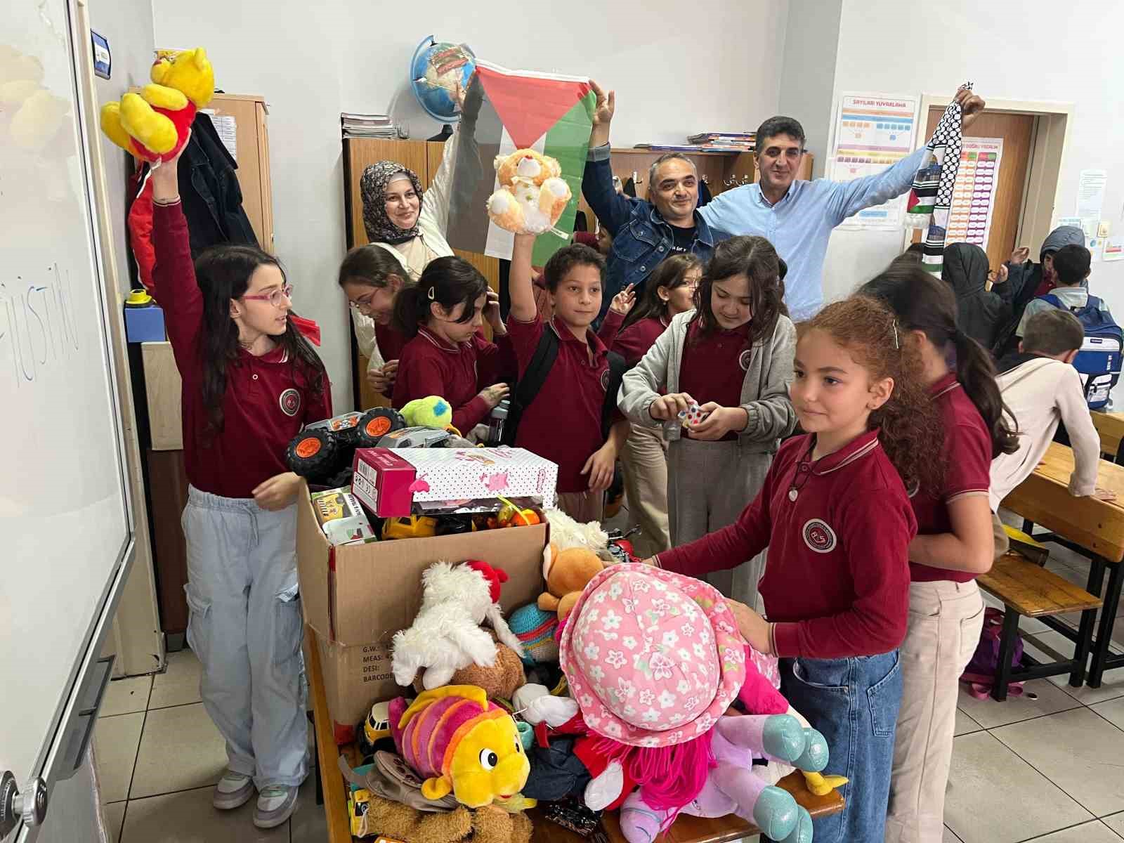 filistindeki kardeslerini unutmadilar 1Ngy1Zi6
