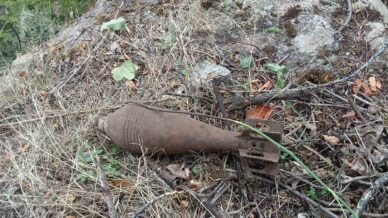 gumushanede 1 dunya savasindan kalma patlamamis havan mermisi bulundu MBJLD6Ty