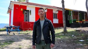 hem imam hem de ogretmen atil haldeki okulu genclik merkezine cevirdiler XqkXTC5Q