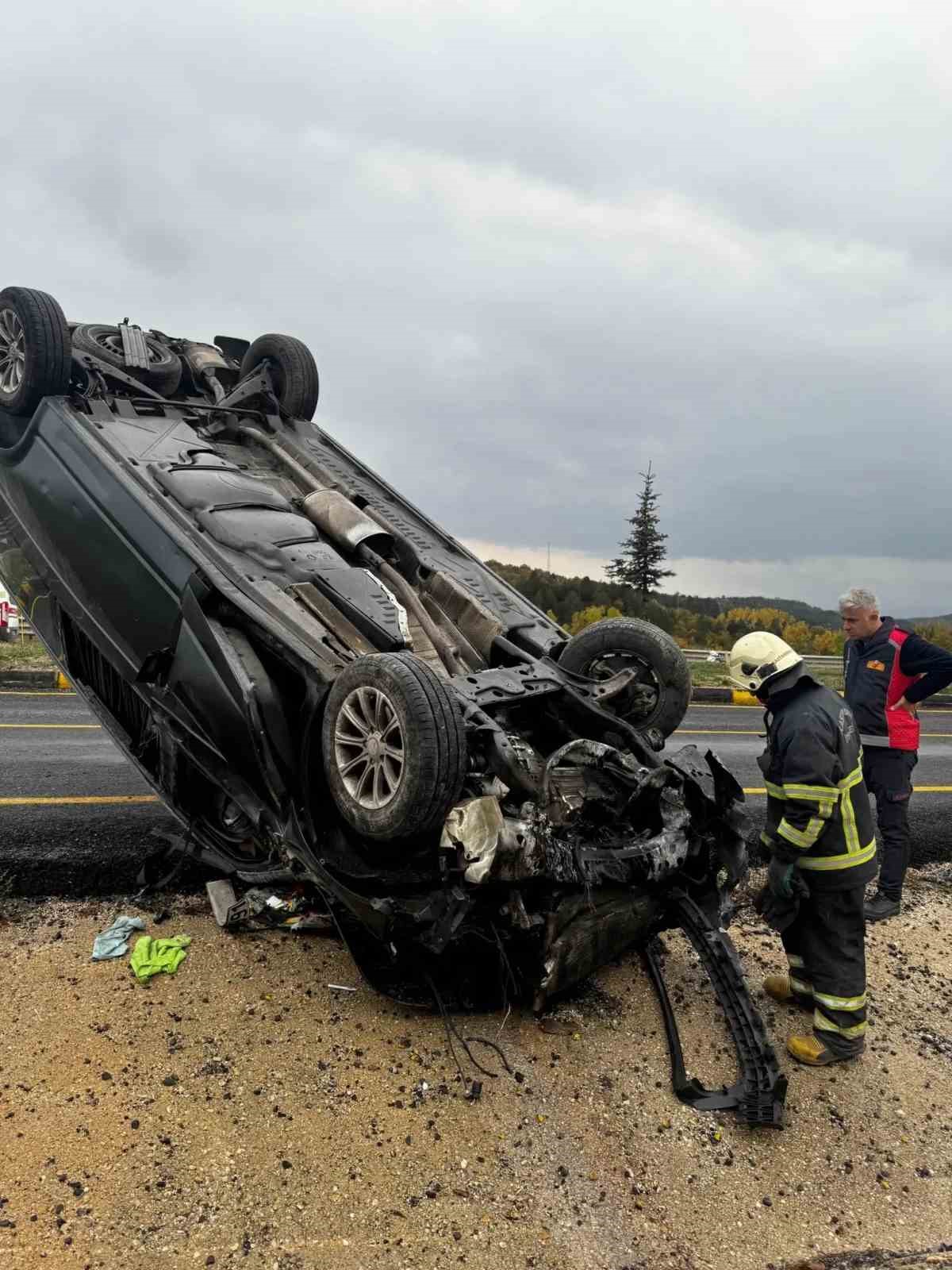 kastamonuda takla atan hafif ticari aracin surucusu yaralandi mwIR6dtW