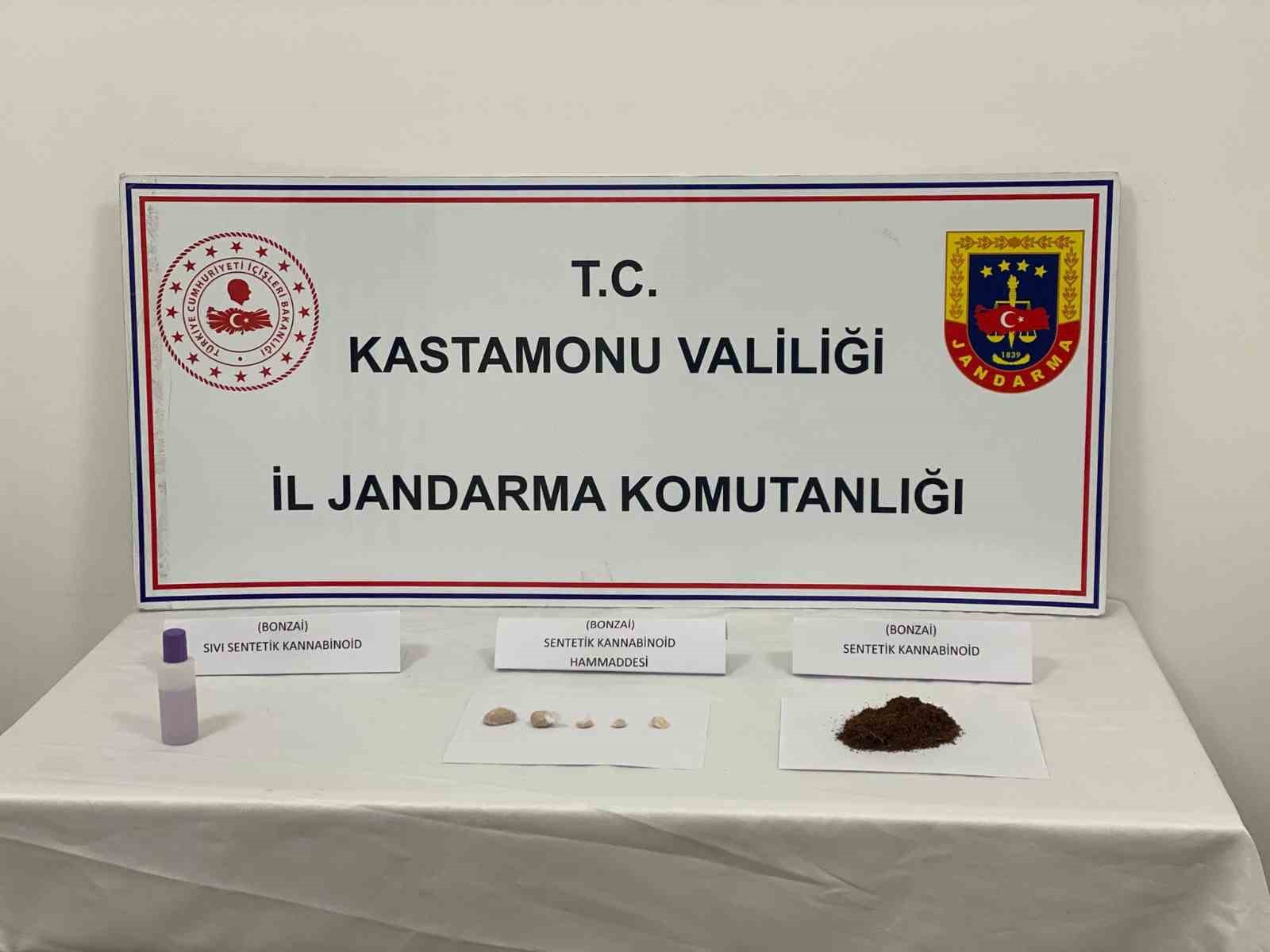 kastamonuda uyusturucu operasyonu 2 tutuklama ElrnRwqk