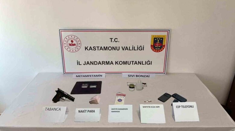 kastamonuda uyusturucuyla yakalanan 9 kisi gozaltina alindi QwM6aKDl