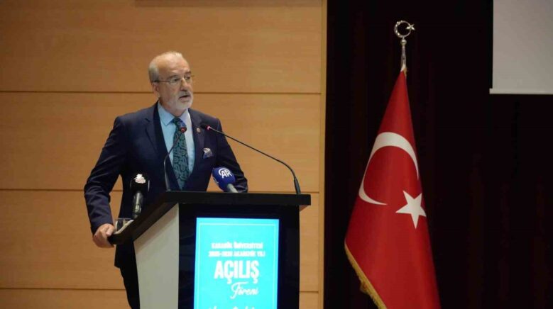 kbude akademik yil acilisinin ilk dersi kuresel devlet teroru gazze oldu KcEHba6n