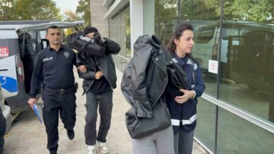 marketten yiyecek hirsizligi 7fVBtx3f