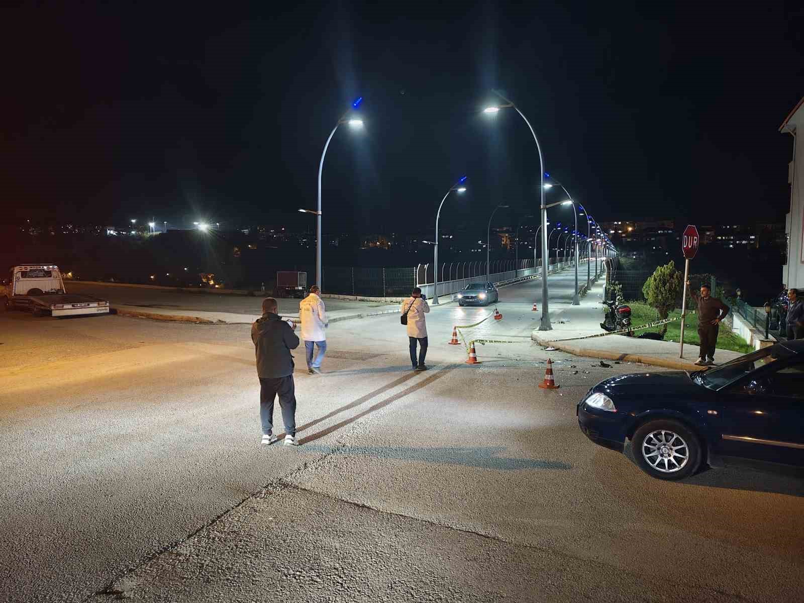 motosiklet ile hafif ticari arac carpisti 2 yarali PEJfrqqV
