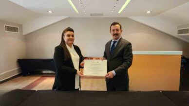 oka kadin girisimciligini destekleyen calismalariyla odul aldi qXcHtHOG