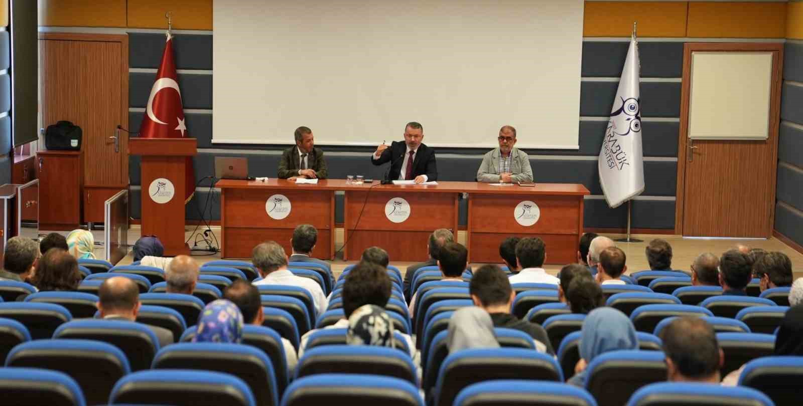 rektor kirisik akademisyenlik bilgi aktarmanin otesinde bir sorumluluktur GrRXW5Zt
