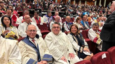 rektor ozolcer cumhurbaskanligi kulliyesinde gerceklesen 2025 2026 akademik yili acilis torenine katildi jWx6ciMN