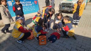 saglikli cocuk saglikli gelecek programi devam ediyor h8MU571B