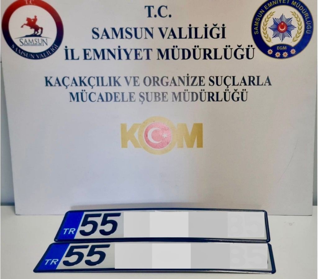 samsunda aracina sahte plaka takan sahis yakalandi uF39YS51