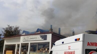 samsunda mobilya dukkaninda yangin MU7LCjjd