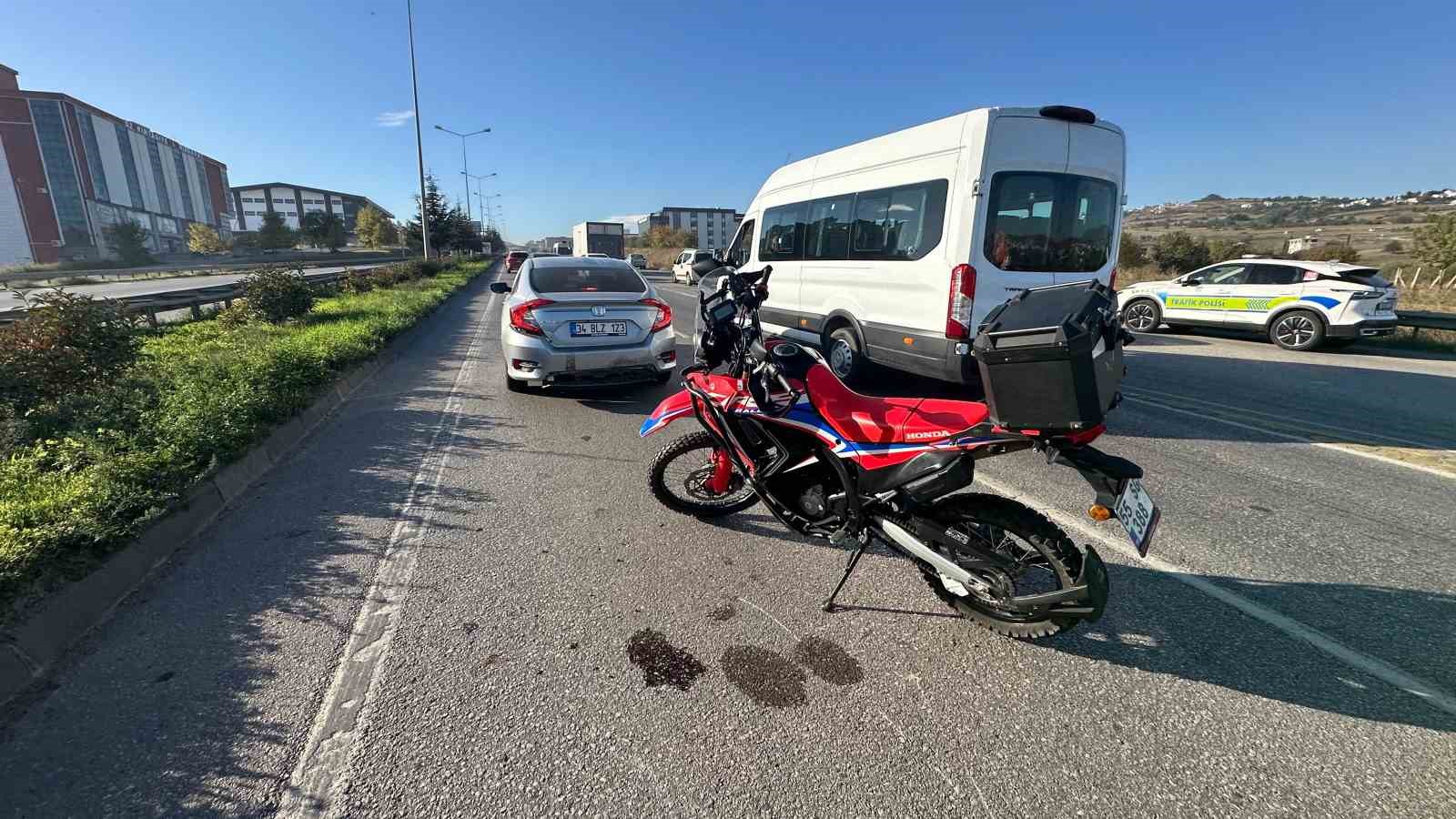 samsunda motosiklet ile otomobil carpisti 1 yarali urORJXmu