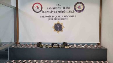 samsunda narkotik operasyonu 5 bin 516 sentetik ecza ele gecirildi pPntUyFX