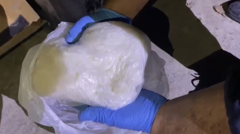 samsunda uyusturucu operasyonu 1 kilo 700 gram metamfetamin ele gecirildi ALTrnjqy