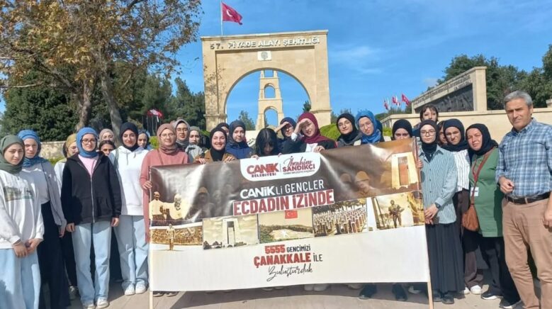 sandikci canikli genclerimizi sehitler diyari canakkaleyle bulusturuyoruz GmWMizO5