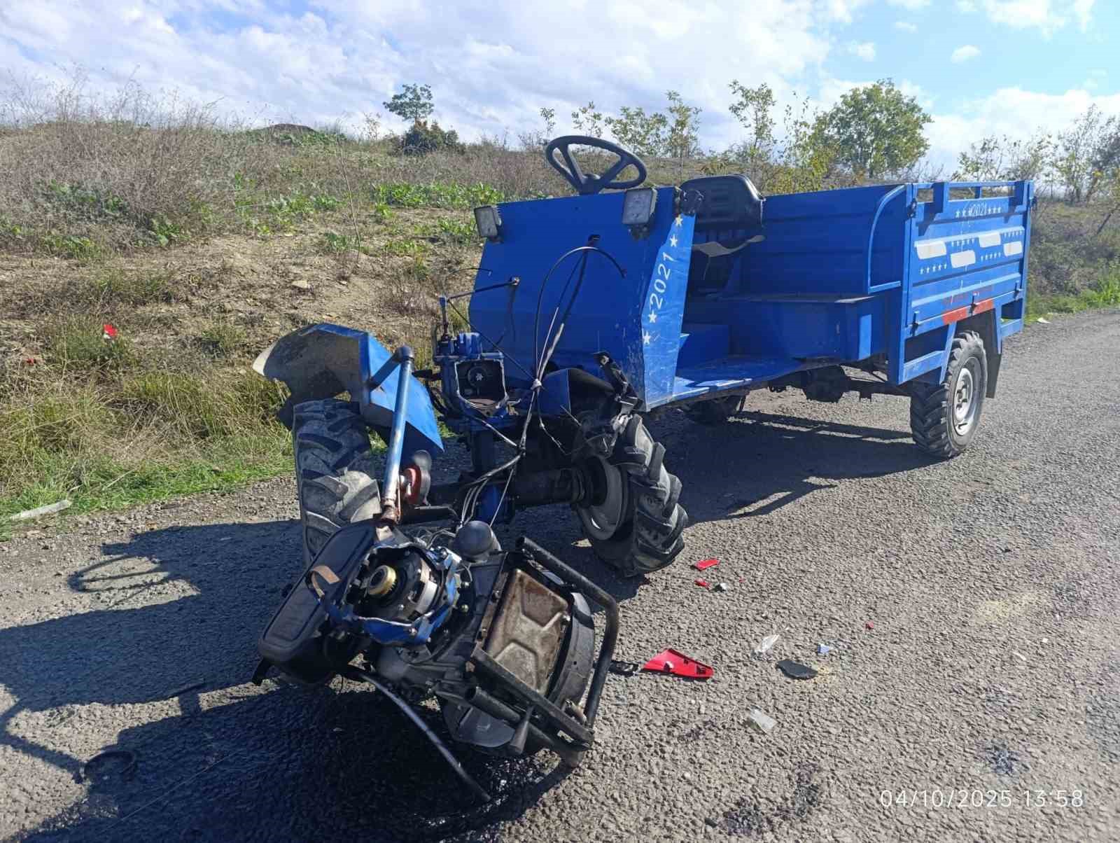 tarim araci ile motosiklet kafa kafaya carpisti 2 yarali S2BucTkP