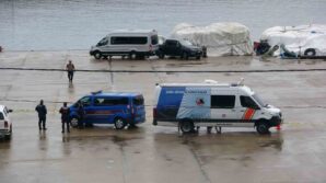 trabzon aciklarinda bulunan insansiz deniz aracini imha etme calismalari basladi 4E3avFbW