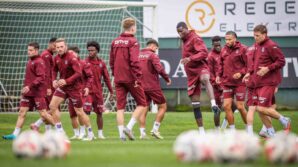 trabzonspor caykur rizespor maci hazirliklarini surdurdu lNOgezjp