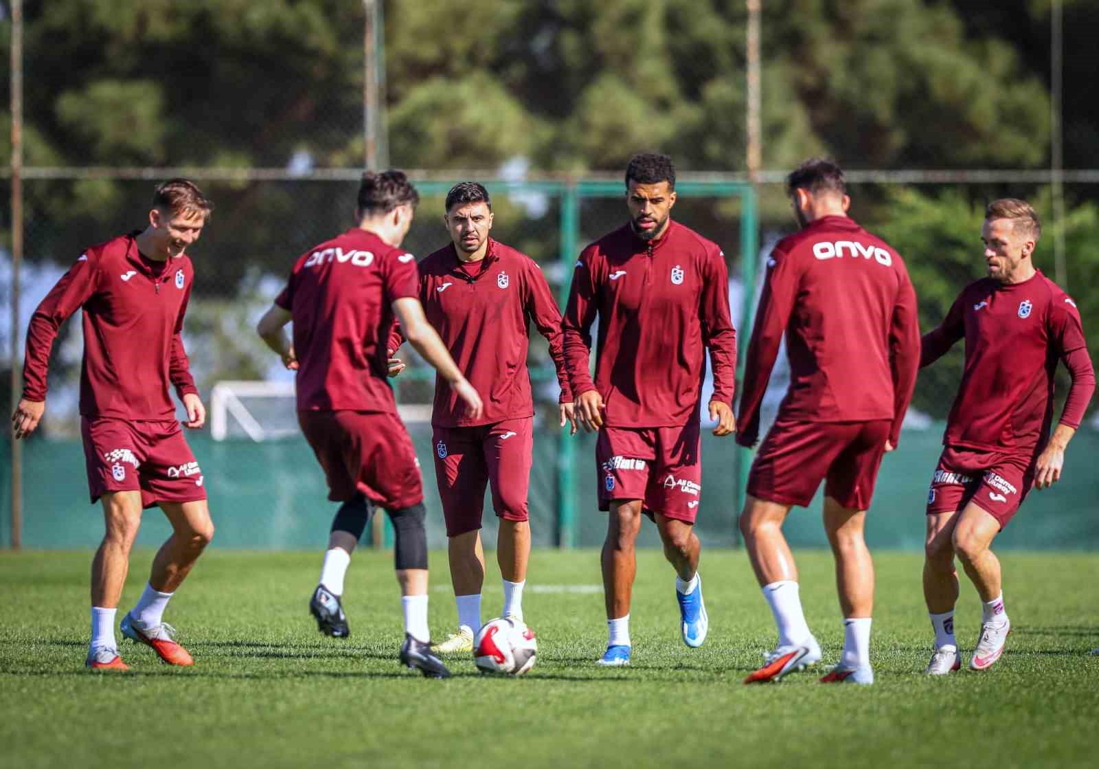 trabzonspor galatasaray macinin hazirliklarina basladi WXuwPZzC