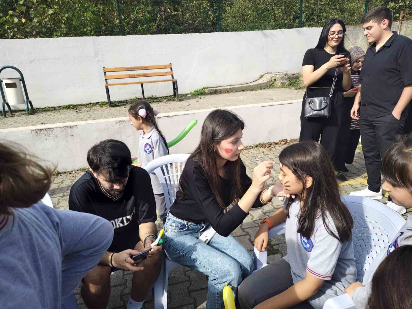 veliler geleneksel oyunlarla yeniden cocuk oldu 1dSA22Ta