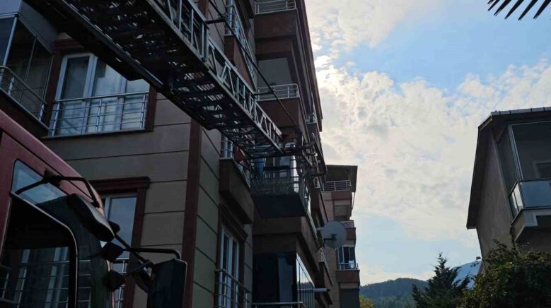 yasli kadin evinde olu bulundu gbXZKnz2