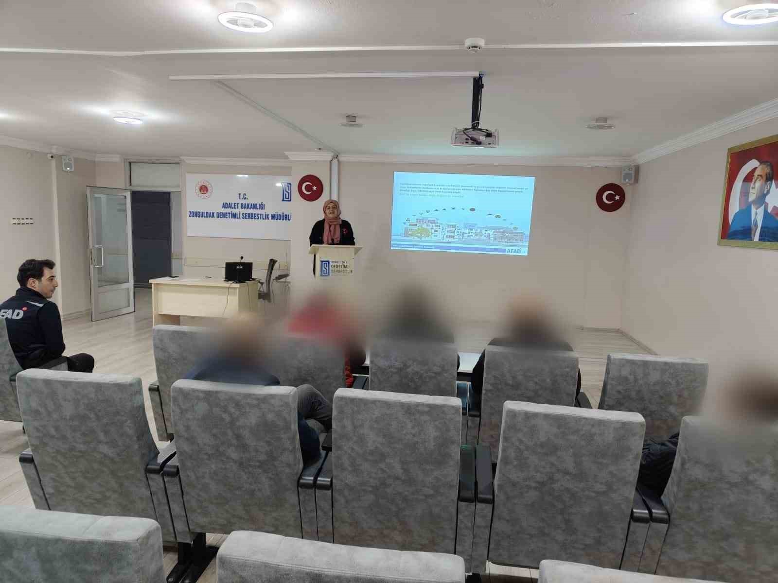 zonguldakta afet bilinci semineri duzenlendi ez2g5ekt