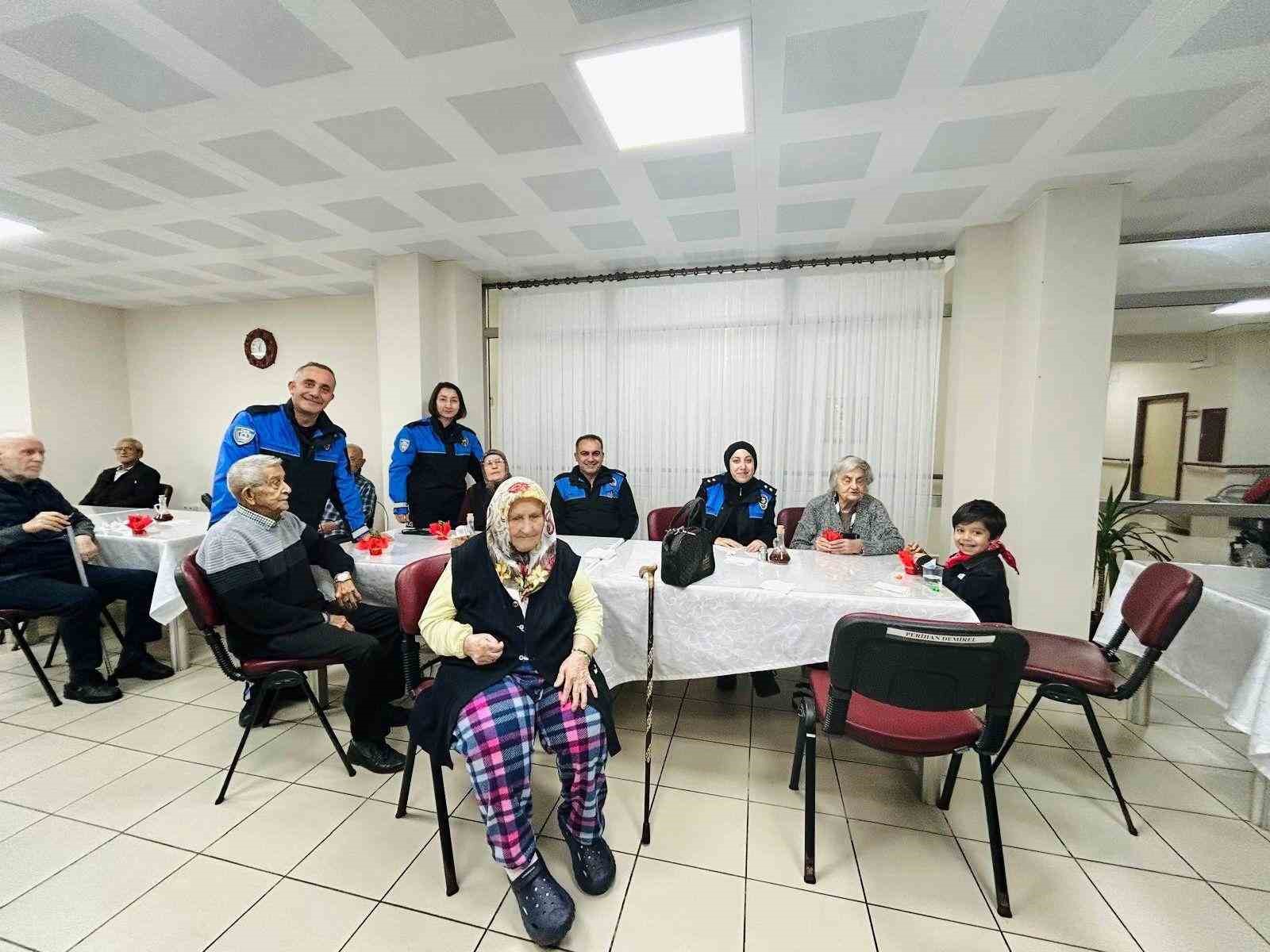 zonguldakta huzurevinde dolandiricilik farkindaligi anms39Xq