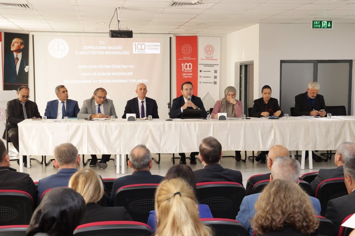 zonguldakta okul ve kurum mudurleri degerlendirme toplantisi yapildi FuJ8MpBC