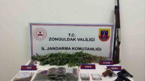 zonguldakta tarihi eser ve uyusturucu yakalandi xMiO3hdN