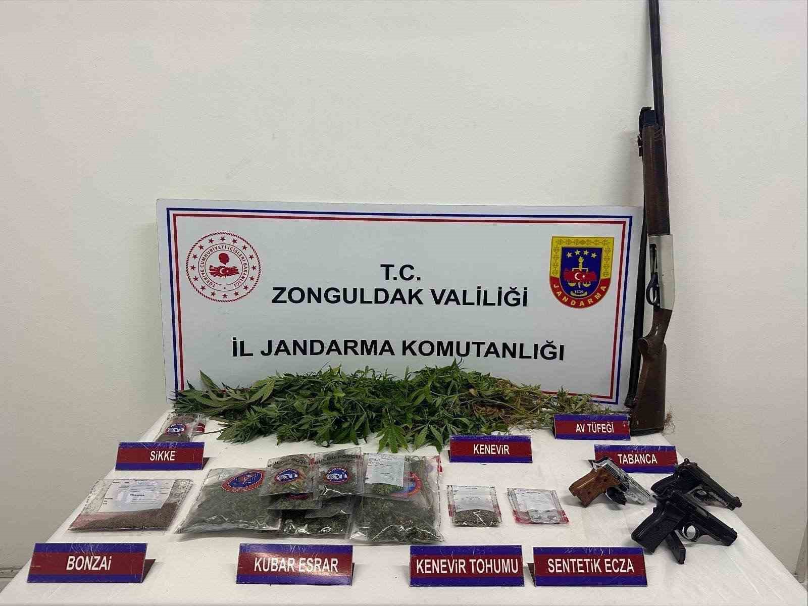 zonguldakta tarihi eser ve uyusturucu yakalandi