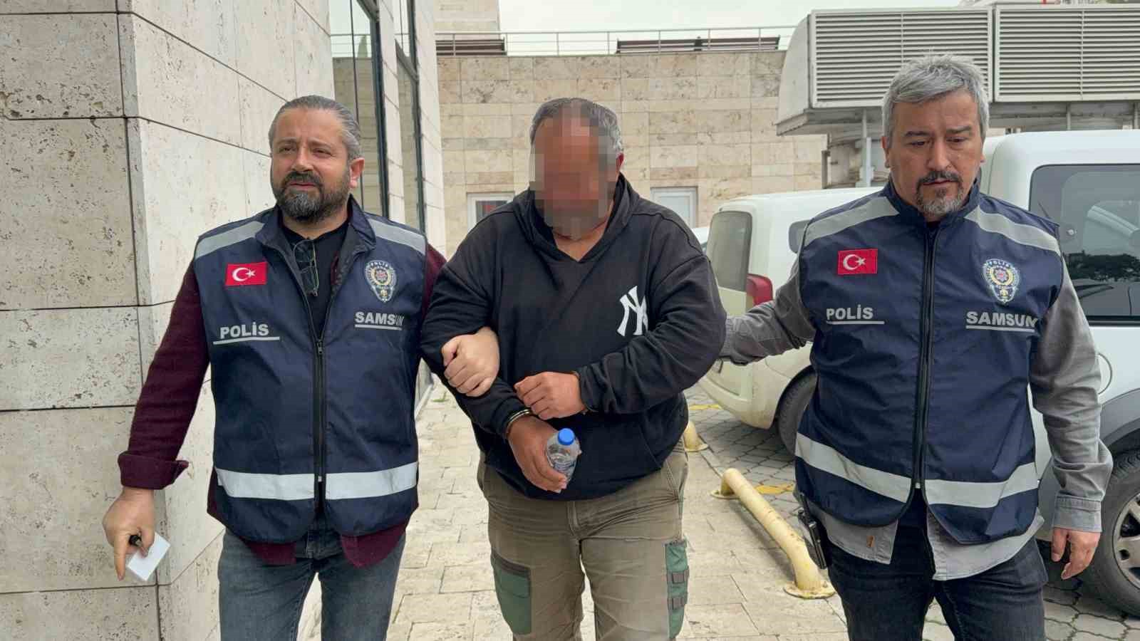 8 yil once olen kizinin katilinin bulunmasi isteyen acili baba dolandirildi mH3LBRl3