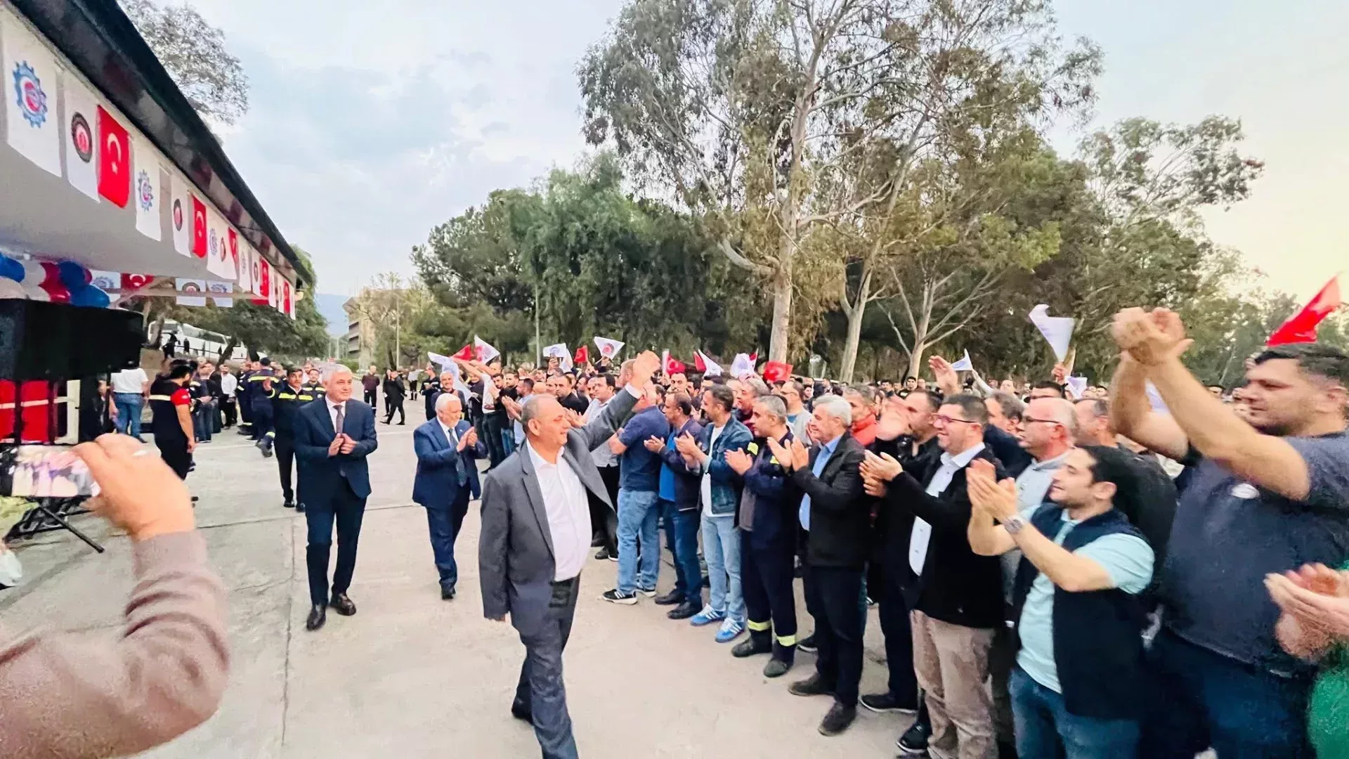 Ozcelik Is Sendikasindan Gorkemli Acilis 3