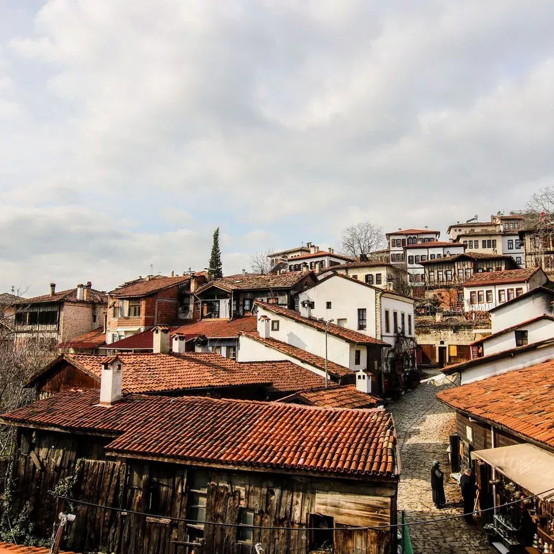 SnapInsta.to 584074715 18381897853178246 1758084016604624580 n