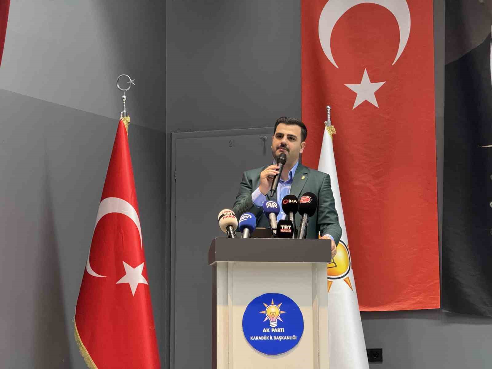 ak partili inan her gecen gun chpnin siyaseti dusen seviyede