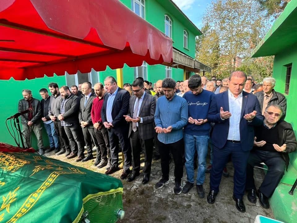 alapli ilce emniyet mudur vekili baki acarin aci gunu SFVD5Age