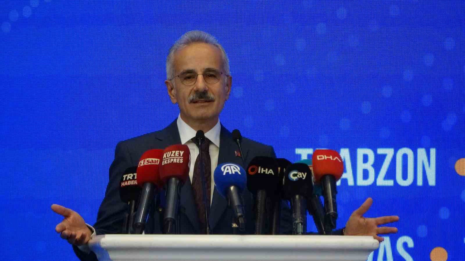 bakan uraloglu ilk goreve geldiklerinde 47 milyon kullanicinin bilgileri yurt disina cikarilmistir KvZv9e2N
