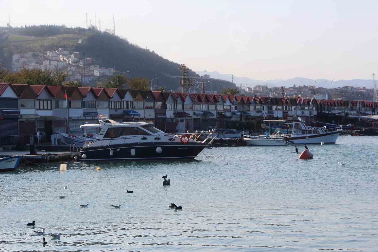 balikci barinaklarinin fiyati luks dairelerle yarisiyor TW1DcZAR