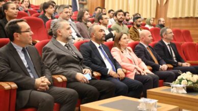 baru yapay zek egitimleriyle dijital donusume katki sunuyor UUqcL22E