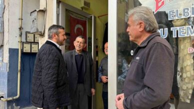 baskan cetinkaya vatandaslarin taleplerini dinliyor 85t8nFpN