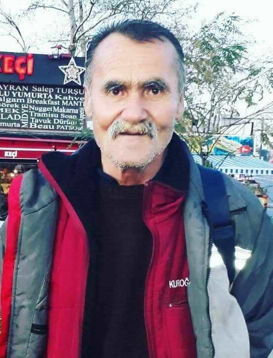bisikleti ile yolun karsisina gecmekte olan yasli adama otomobil carpti 1 olu Ww8itg3p
