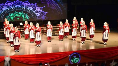 boluda ogretmenlerden unutulmaz kultur ve sanat gecesi VMiqpglQ