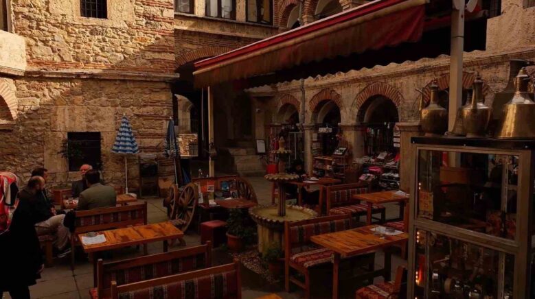 bolunun tarihi incisi tashan uUqSzeJy