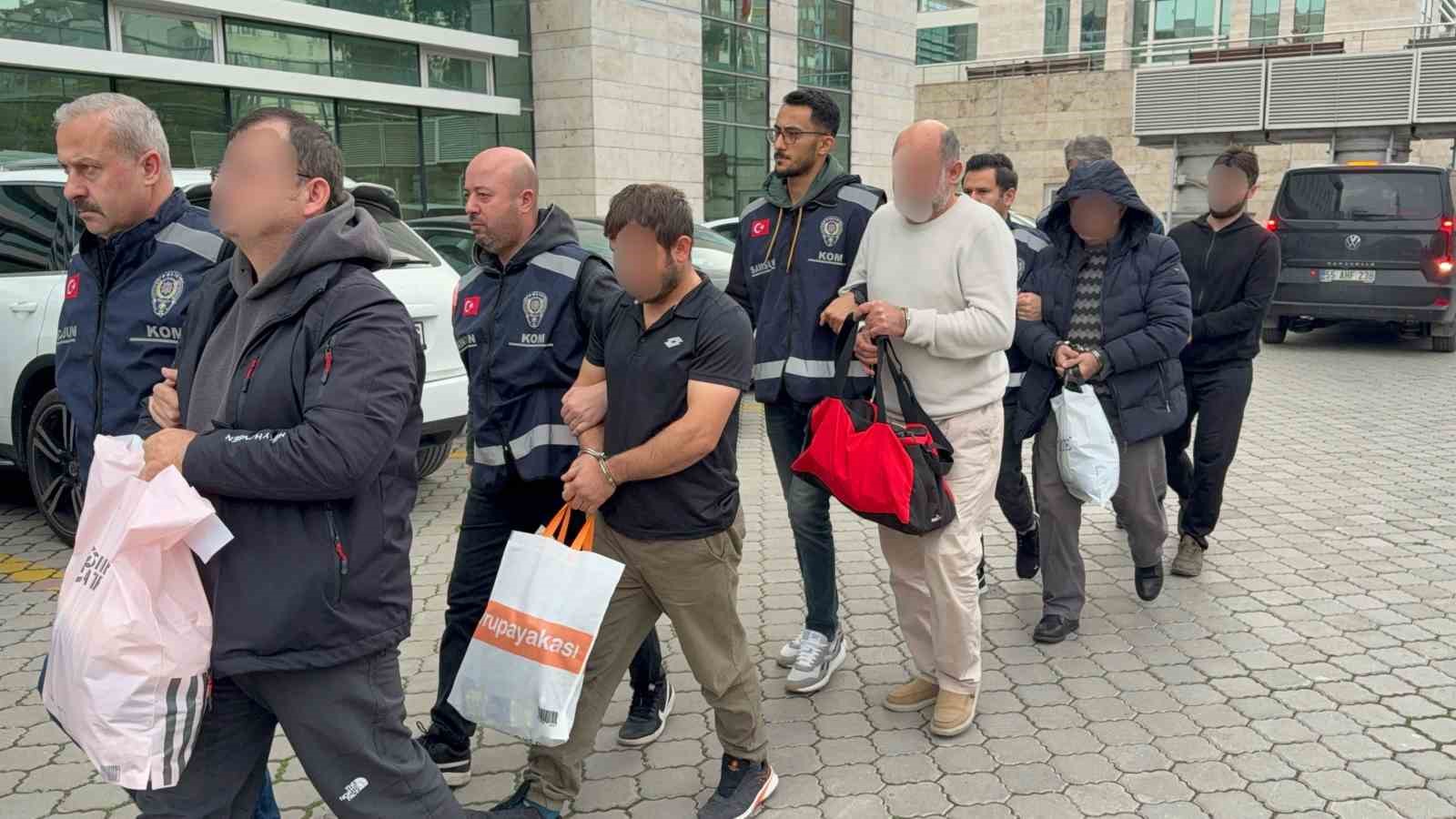 fetonun yeni yapilanmasina yonelik operasyonda gozaltina alinan 1 kisiye ev hapsi kSACGMl9
