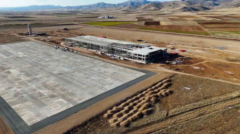 gumushane ve bayburtun dunyaya acilacak kapisi olan havalimani hizla yukseliyor knzPvcHL