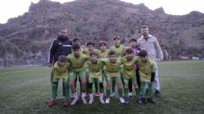 hem baskan hem antrenor hem de kaleci PrvDGWKG