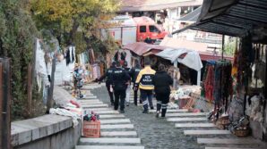 kalede intihar girisiminde bulunan sahsi polis ikna etti LalDmqUp