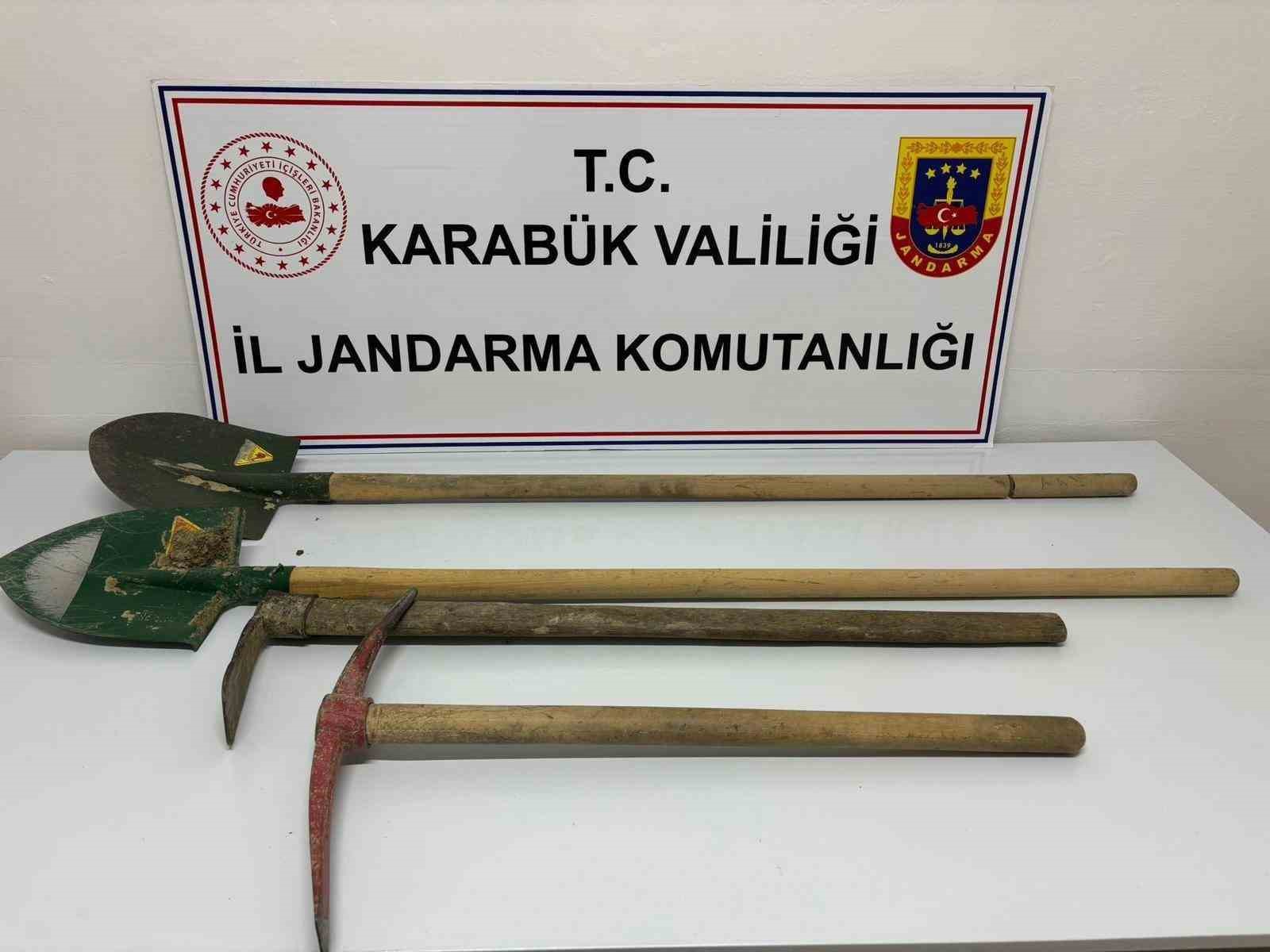 karabukte izinsiz kazi yapan 3 kisi sucustu yakalandi rAC9hKv4