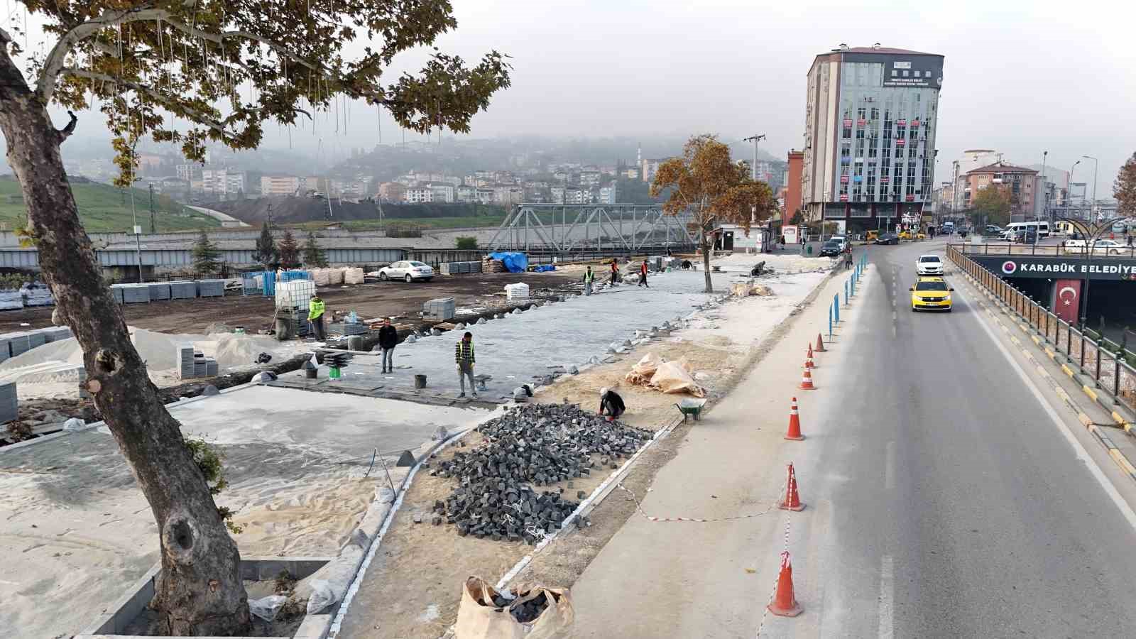 karabukte kapali ve klimali duraklar icin calismalar suruyor J2D9FqkA