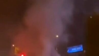 karabukte seyir halindeki otomobil alev aldi kThqJzg3